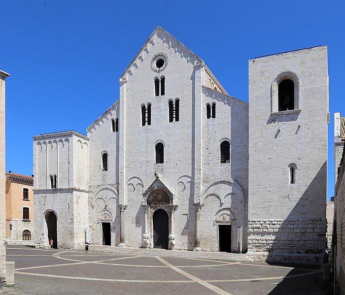 édifices religieux de Bari - LaTerradiPuglia.fr